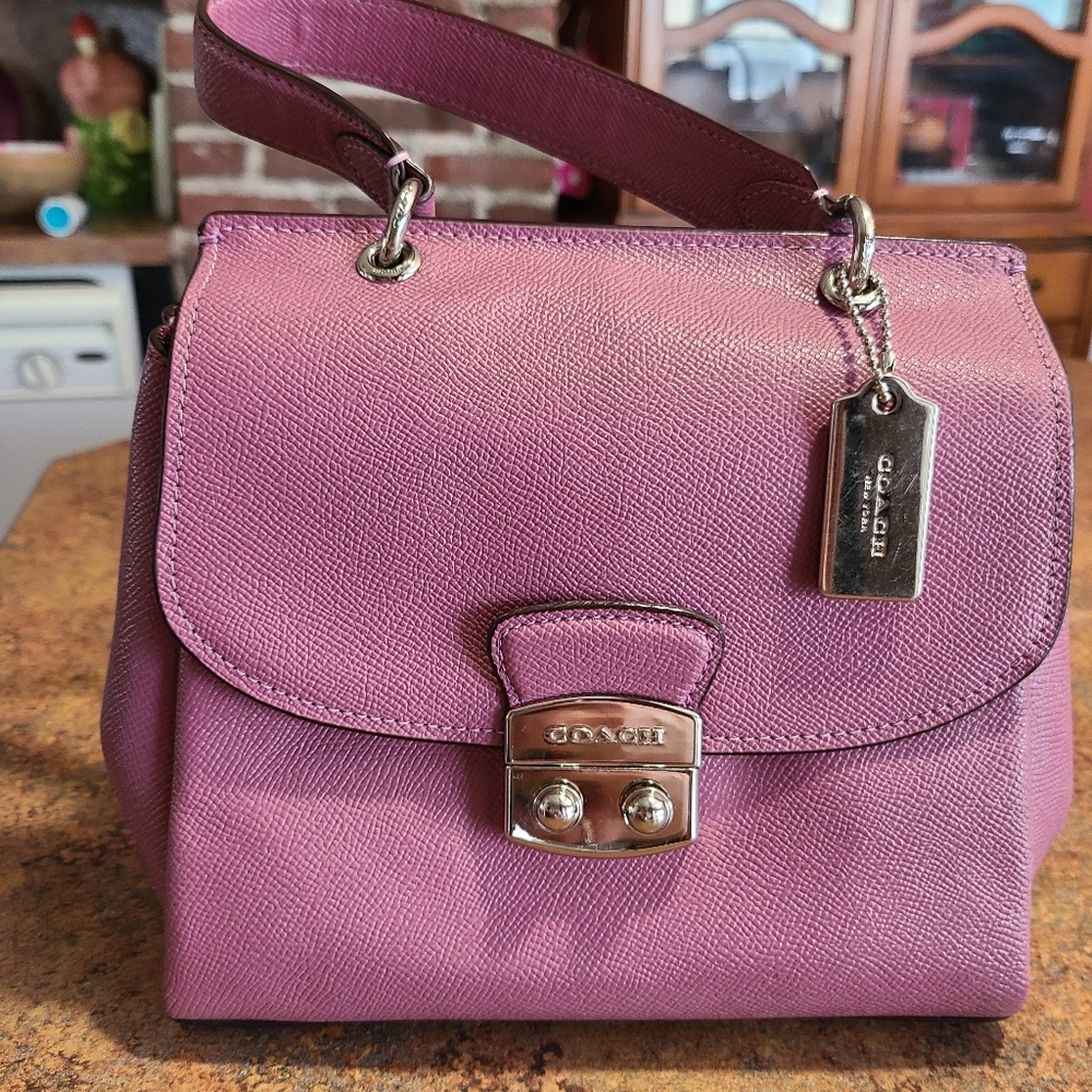Coach AVARY CROSSBODY PRIMROSE